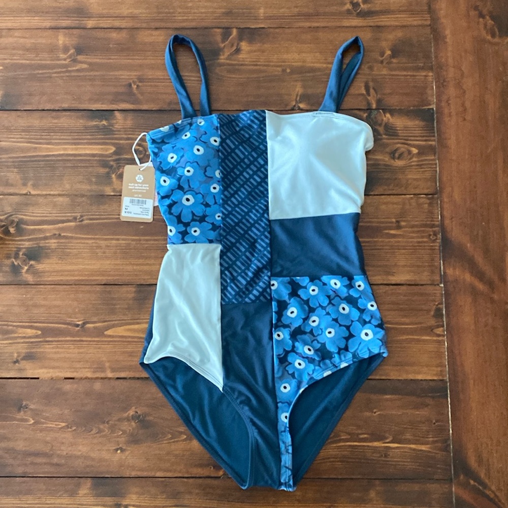 NWT Nani Swimwear one piece Size M